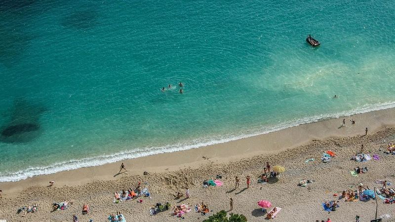El Niño Approaches: Record Warm Seas Heighten Global Heat Concerns