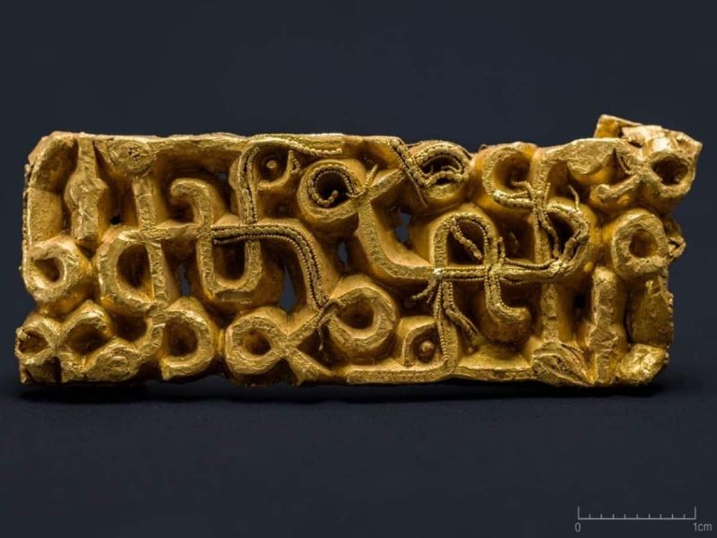 Incredible Discovery: Norwegian Finds 1500-Year-Old Gold Sword Fitting