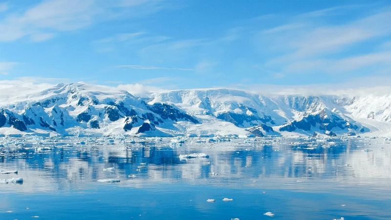 Triple Threat to Antarctica: Unraveling the Mystery of Melting Sea Ice