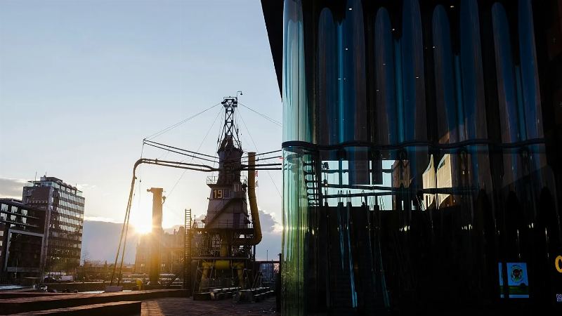 Europe's Path to Reducing Emissions While Maintaining Economic Growth