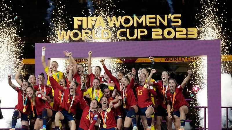 Spanish Football Federation Supports Reproductive Health for Female Athletes