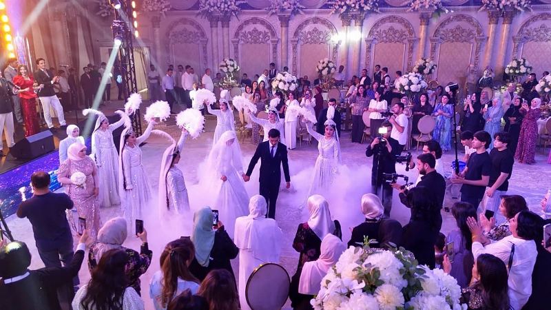 Uzbek Weddings: Traditions and New Beginnings